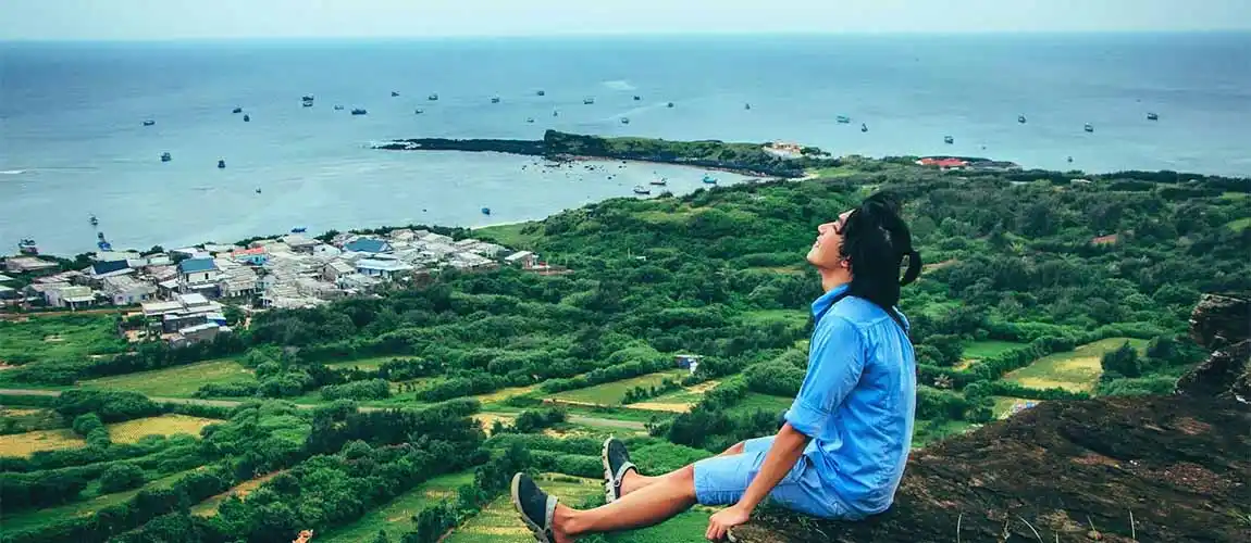 Pandit Shivam Sharma Blog - Astrological Signs That Your Soulmate Is Around You